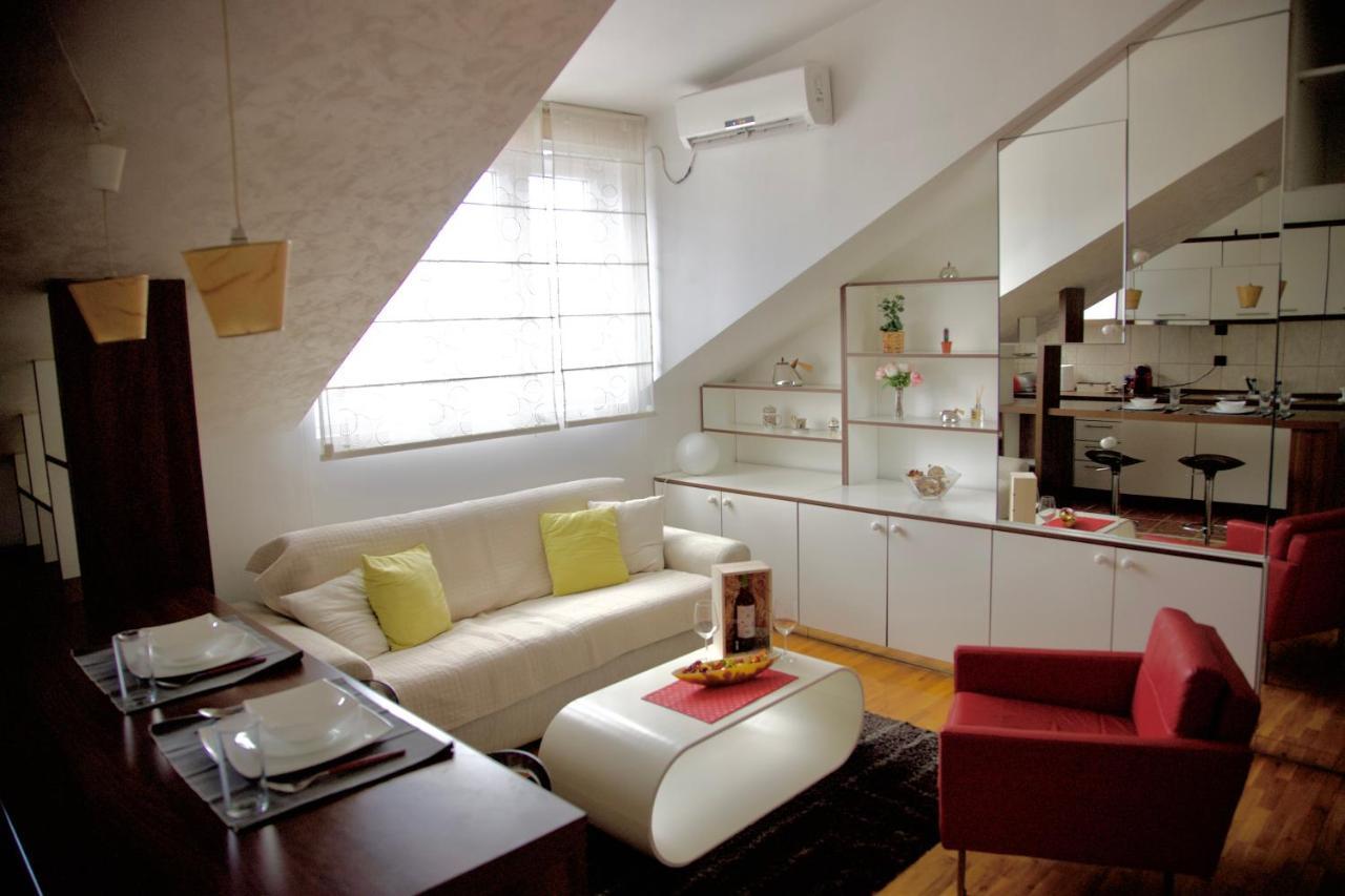 Triangle City Apartment 1 Belgrado Exterior foto